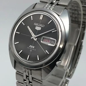 Vintage 1967 SEIKO 5 Deluxe DX 6106-6000 Black Dial 25 Jewel Automatic #1708 - Picture 1 of 16