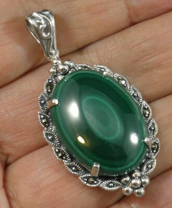 Colgante de plata de ley .925 marcasita verde natural de 25x18 mm 47 mm - Imagen 1 de 4