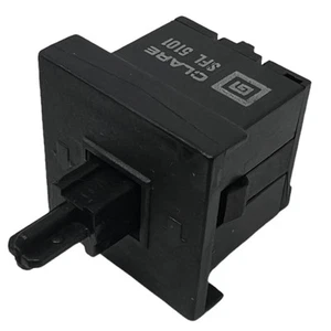 SFL5101 CP CLARE PUSHBUTTON SWITCH 5930-01-390-1317 - Picture 1 of 2