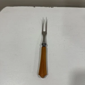 Forchetta da portata vintage Butterscotch in bachelite manico intaglio acciaio inox - Foto 1 di 6