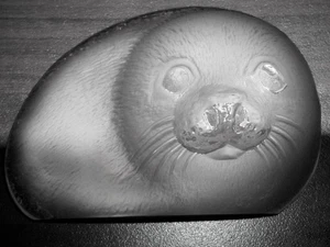 PISAPAPELES VINTAGE RETRO SUECIAS ESTERAS FIRMADAS POR JONASSON SELLO PLANO CUB VIDRIO - Imagen 1 de 10