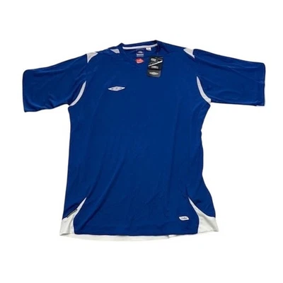 NUEVA Camiseta de Fútbol Umbro Manga Corta Cuello en V Azul Real/Blanco Para Hombres Talla M Foto 1 de 4