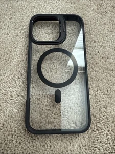 iPhone 16 Pro max Case With Stand - Photo 1 sur 5