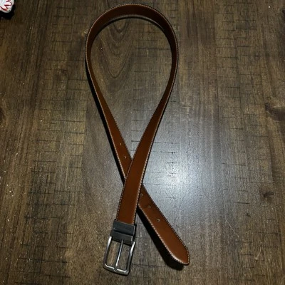 Cinturón reversible Steve Madden negro/marrón W36 hecho en India usado en excelente estado Foto 1 de 4