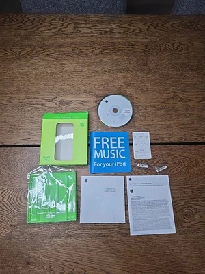 Apple iPod Shuffle 512MB M9724LL/A 1st Generation 2005 Vtg EMPTY BOX ONLY - Image 1 of 4