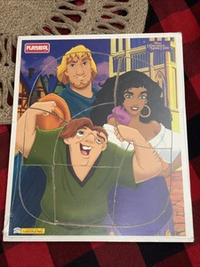 Playskool Vintage Wooden Puzzle In Plastic Disney Hunchback Notre Dame - Picture 1 of 1