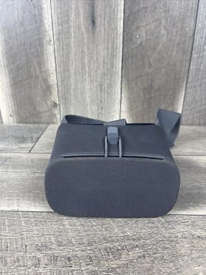 Google Daydream View VR Headset - Gray 1st Gen - Image 1 of 4