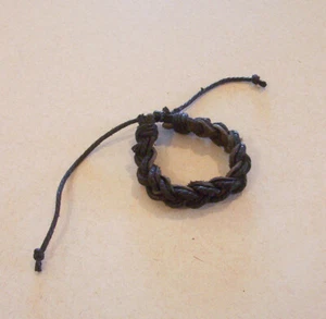 Pulsera de cuero trenzado negro con cierre deslizable para hombre o mujer 8"-11" #2 - Imagen 1 de 5