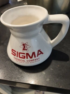 Taza Sigma Chemical Company Foto 1 de 2