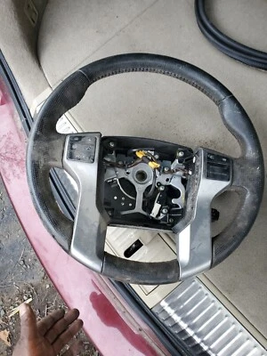 Руль 2012-2021 Toyota Tacoma Tundra от оригинального производителя черный  - Изображение 1 из 4