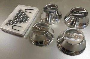 Nabenkappe Radkappe Satz mit S f. Trabant 601 NEU 13" inkl. Radmutterabdeckungen - Bild 1 von 4