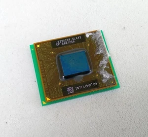Intel Mobile Pentium III 600 MHz SL443 Coppermine CPU Processor, 256 KB cache - Bild 1 von 3