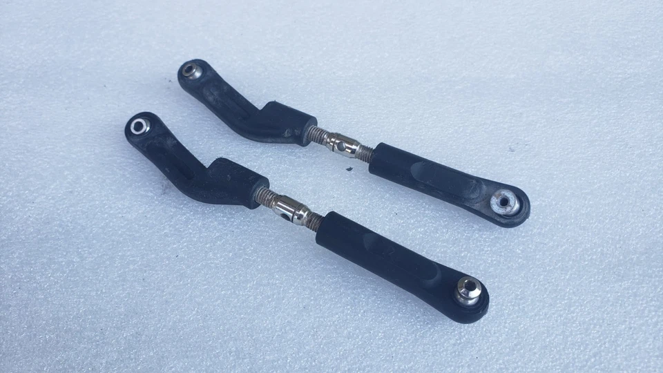  MUGEN MBX8  REAR TURN BUCKLE  - Image 1 of 1