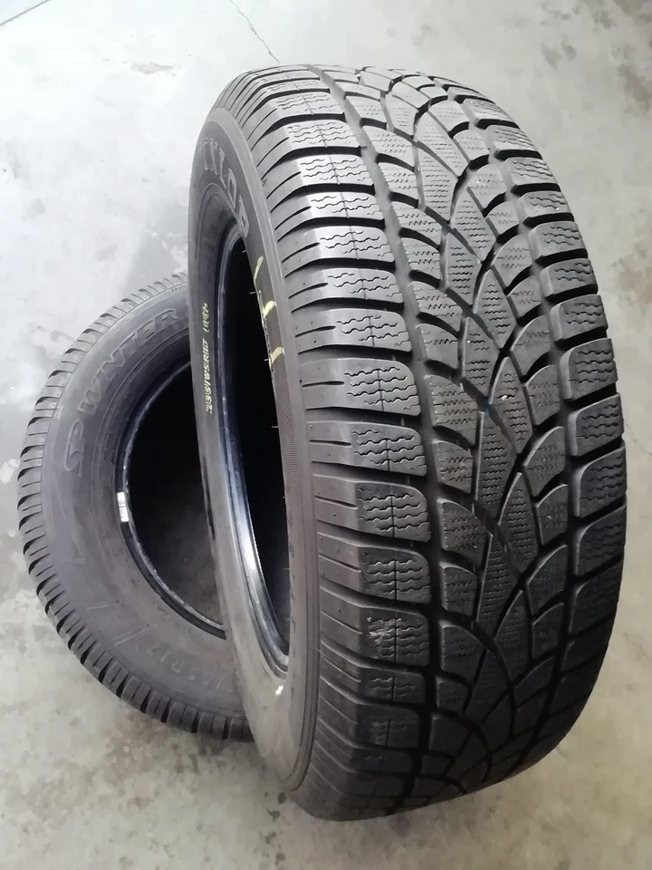 2x Winterreifen, 235/65 R17, 104V, Dunlop SP Winter Sport 3D,  AO - Audi - Bild 1 von 4