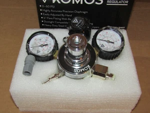 Komos D1077 Dual Gauge Regulator 0-60psi - Picture 1 of 4