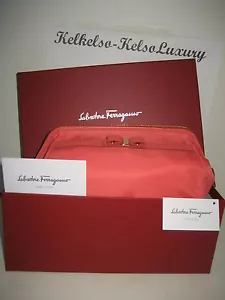 NUOVA borsa trucco toilette Salvatore Ferragamo Vera fiocco di rosa $280 custodia cosmetica SCATOLA - Foto 1 di 12