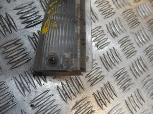 GENUINE NISSAN SUNNY II N13 1987 Front right turn light IKI 5127 IKI5127 E47211 - Picture 1 of 4