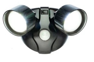 Outdoor Cordless LED Motion Sensor Activated Security Light - Picture 1 of 3