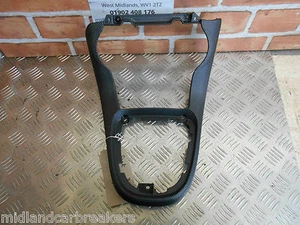 FIAT BRAVO MK2 2007 CONSOLA CENTRAL PALANCA DE CAMBIOS MOLDURA ENVOLVENTE 735431189 - Imagen 1 de 5