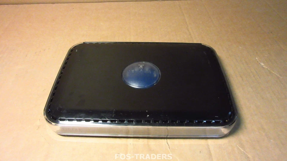 Netgear WNDR3300 RangeMax 4-Port Duo Wireless-N Router 2.4GHz/5.0GHz EXCL PSU - Bild 1 von 3