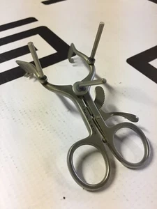 V. Mueller NL1175 Neuro Retractor Frame SG w/ Bars Orthopedic Surgical Janetta - Picture 1 of 4