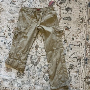 Y2K NWT No Boundaries Khaki Cargo Pants/capris Juniors Size 8 - Picture 1 of 5