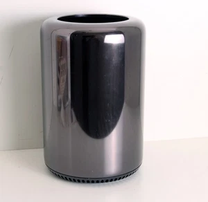 Apple Mac Pro 2013 | 6-core 3.5GHz | D500 GPU - 8GB RAM | 500GB SSD - Picture 1 of 3