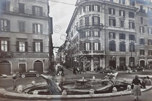 Cartolina - Roma - Piazza di Spagna - La Barcaccia - 1954 - Foto 1 di 2