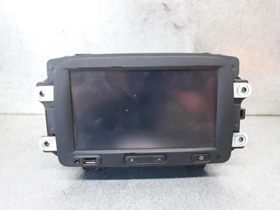 RENAULT CAPTUR STEREO/HEAD UNIT DISPLAY & HEAD UNIT, 7IN, SAT NAV TYPE, J87, - image 1 of 4