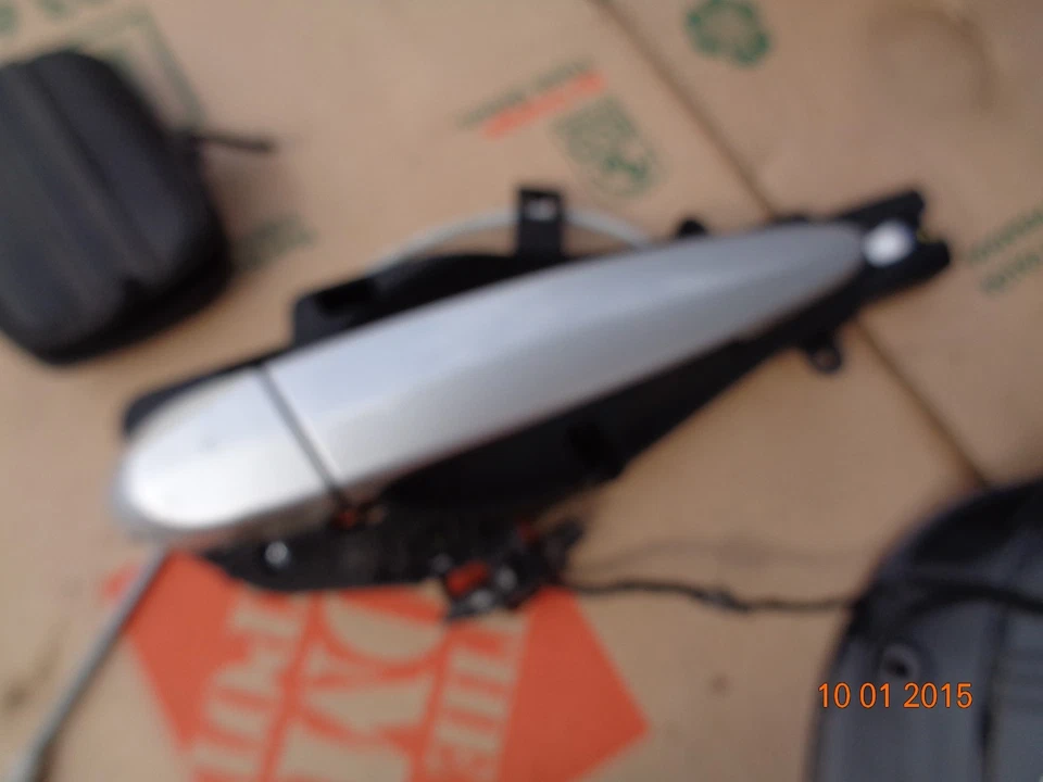 BMW E90 E91 335i 330i 325i 328i 335d 335 328 2006-2011 manija de puerta portador delantero Foto 1 de 1