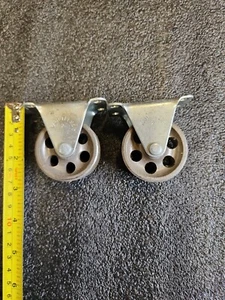 Lot of 2 Faultless Casters Wheel Diam 2 in Caster Type Rigid  - Photo 1/8