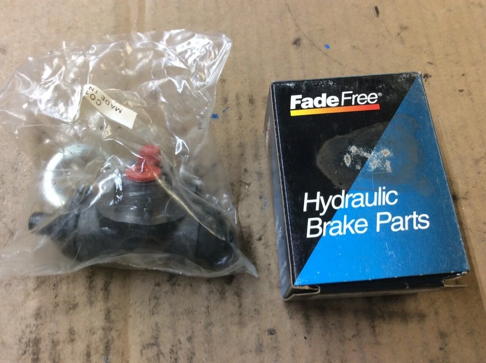 Cilindro de rueda de freno de tambor trasero sin desvanecimiento 110260 nuevo  Foto 1 de 4