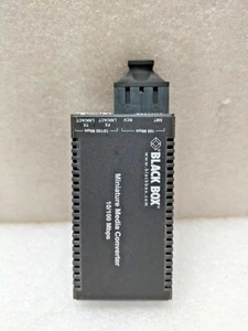 Black Box Miniature Media Converter LHC014A-R2 10/100Mbps - Picture 1 of 9