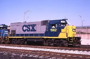 Original Slide: CSXT GP15-1 1562 - ex Conrail - Now off Roster - Picture 1 of 1