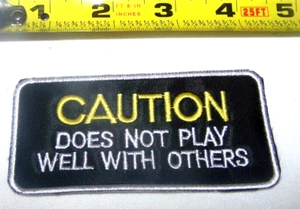 HARLEY RIDER CAUTION NON GIOCA BENE CON ALTRI GILET MAIALE GIACCA PATCH - Foto 1 di 2
