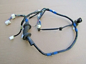 Lexus IS200 GXE10 1999 Door Wiring Loom Harness Front LHS 82152 53060 - Picture 1 of 3