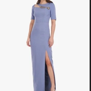NEW JS Collections Women's Beaded Column Gown SZ 2. (80) - Picture 1 of 5