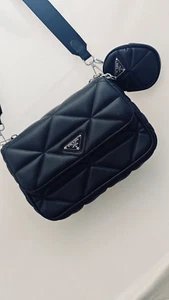 Prada Milano tasche, schwarz und Zustand wie neu - Bild 1 von 5