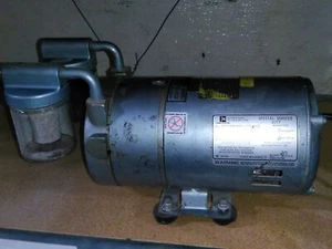 Gast 0522-V324-G18DX Vacuum Pump Rotary Vane / Emerson sa55nxgtb-4142 Motor - Picture 1 of 3