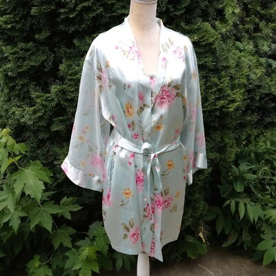 Vtg Oscar De La Renta Pink Label Satin Mint Green Floral Robe Lounge 3 Piece Set - Image 1 of 4