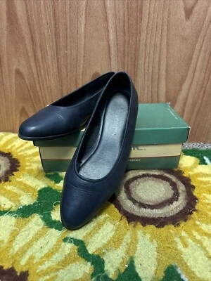 Zapatos planos de cuero Cabin Creek negros con punta para dama talla 9,5 superior Foto 1 de 4