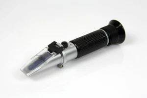 Müller Handrefraktometer für Dichte und Salinität Sg Brix MHRS 10 ATC - Bild 1 von 2