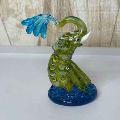 Коллекционная стеклянная фигурка слона ручной работы Lenox с голубым основанием - Изображение 1 из 4