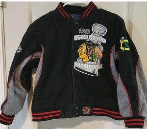 JH DESIGN Chicago Blackhawks Stanley Cup Champions 2010 Jungen 2X 13/14 Jacke  - Bild 1 von 5