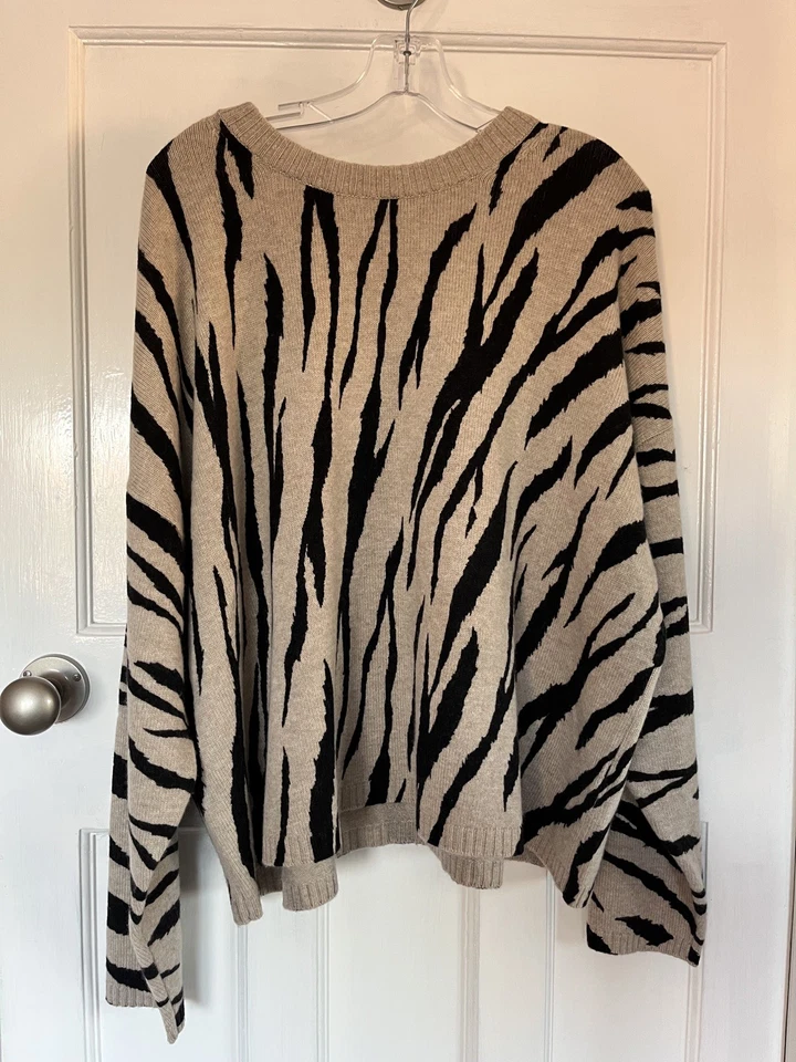 GORGEOUS MARKS & SPENCER AUTOGRAPH WOOL/CASHMERE ZEBRA PRINT SWEATER-SIZE XL-NEW - Image 1 of 1