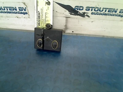 CENTRALINA CHIUSURA CENTRALIZZATA R V VW Golf Sportsvan (AUVS) 2014 5Q0959592B - Immagine 1 di 4