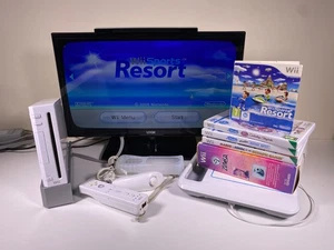 Consola Nintendo Wii Blanca Paquete Controladores Wii Deportes Juego Probado Funcionando En muy buena condición - Imagen 1 de 13