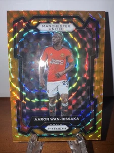 2023-24 Panini Prizm Premier League - Aaron Wan-Bissaka #54 Orange Mosaic Prizm - Picture 1 of 2