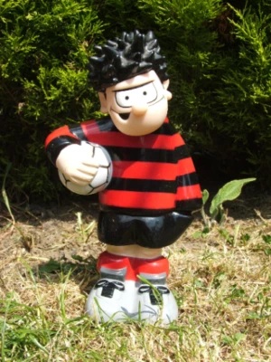 Latex mould / mold for a Dennis the Menace with Football. - Image 1 of 2