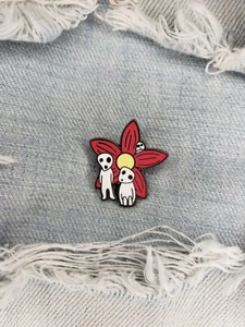 Princess Mononoke Kodama Forest Spirit Red Flower Metal Pin - Picture 1 of 3